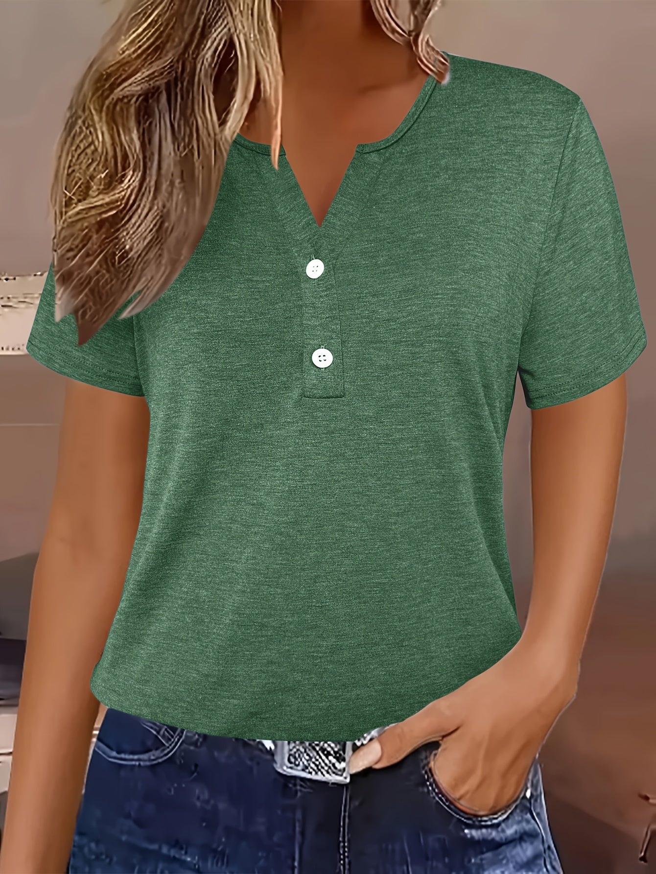 Evelyn™ | Elegant V-Neck Top for Everyday Comfort & Confidence