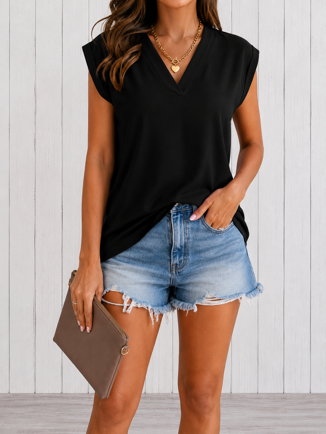 Kaede | Sleeveless V-Neck Shirt